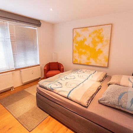 Ferienwohnung Designer Unterkunft in 15. Jahrhundert Altbau 75 m² für max. 4 Personen Eltville am Rhein Exterior foto