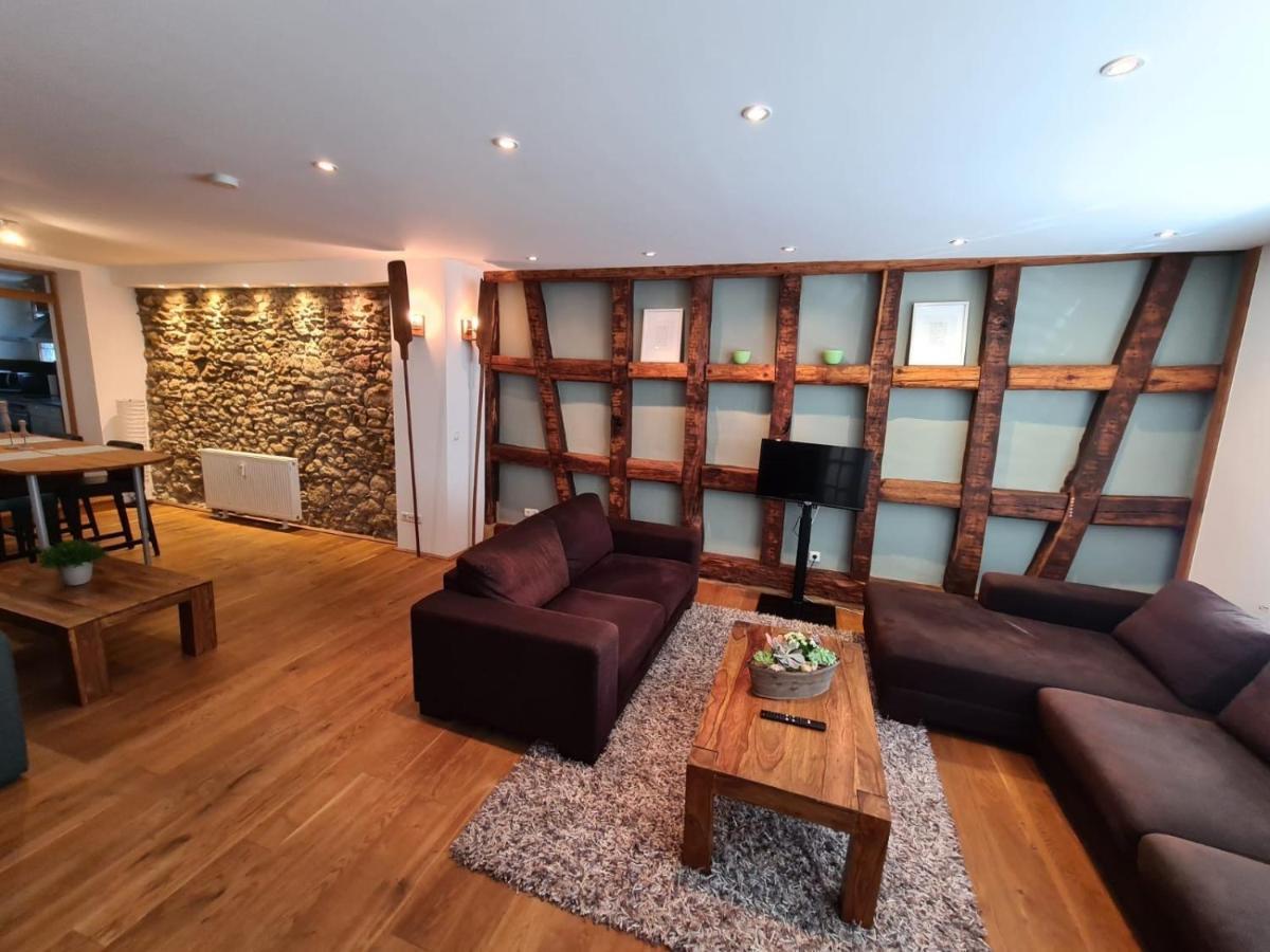 Ferienwohnung Designer Unterkunft in 15. Jahrhundert Altbau 75 m² für max. 4 Personen Eltville am Rhein Exterior foto